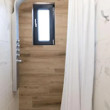 דירה Aesthetic Loft In The Heart Of The סלוניקי